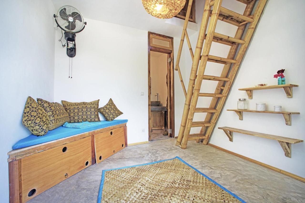 Batu Bambu Hotell Kuta  Rum bild