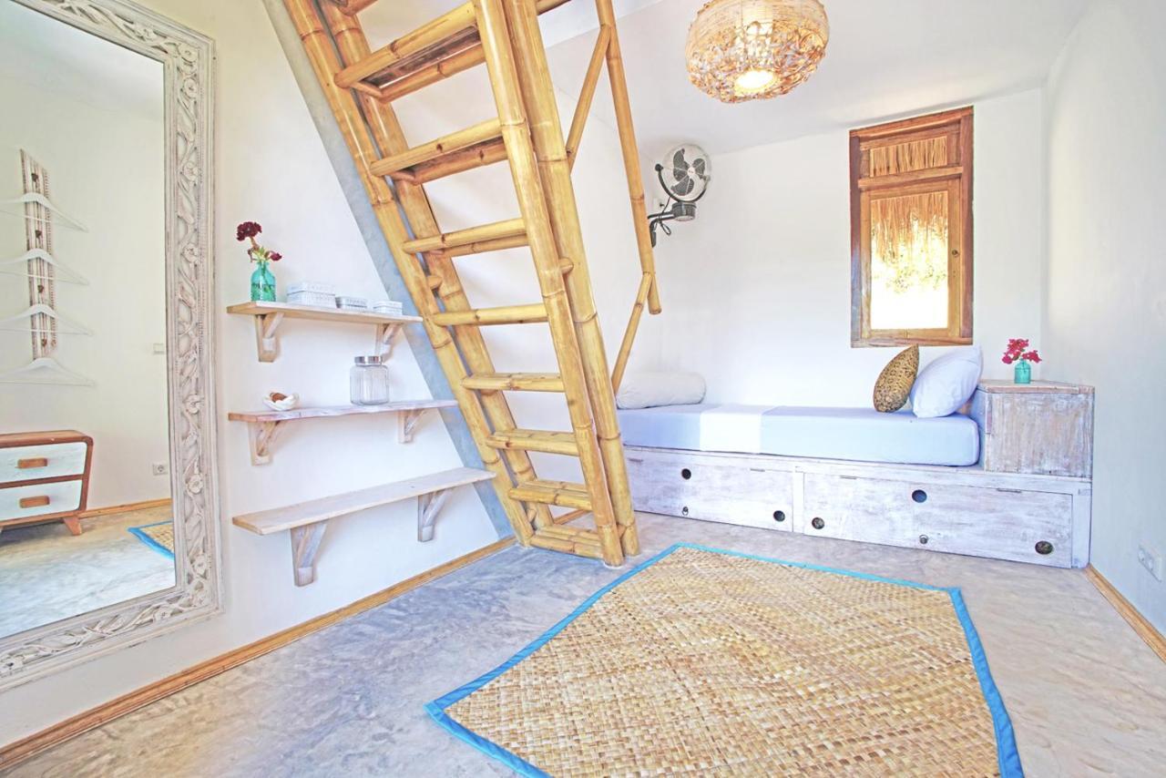 Batu Bambu Hotell Kuta  Exteriör bild